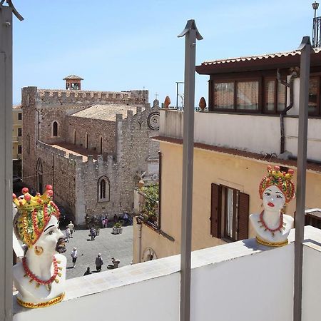 Casa Fresta Acomodação com café da manhã Taormina Exterior foto